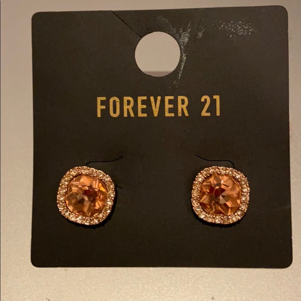 Earings